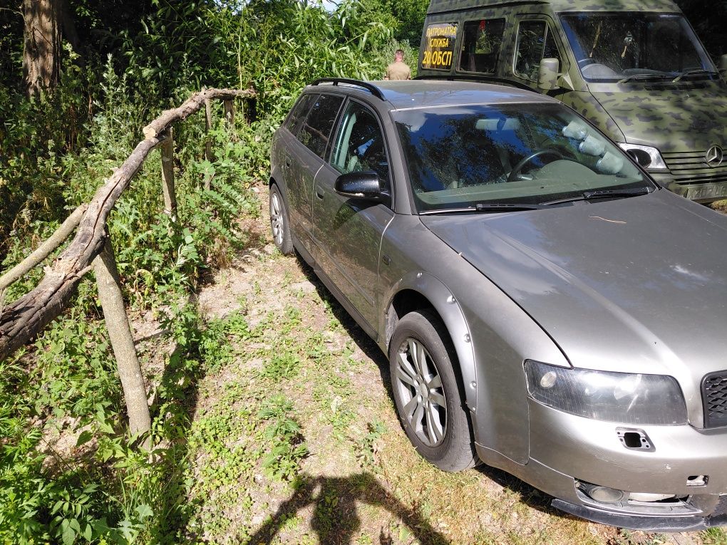AUDI A4  власне авто