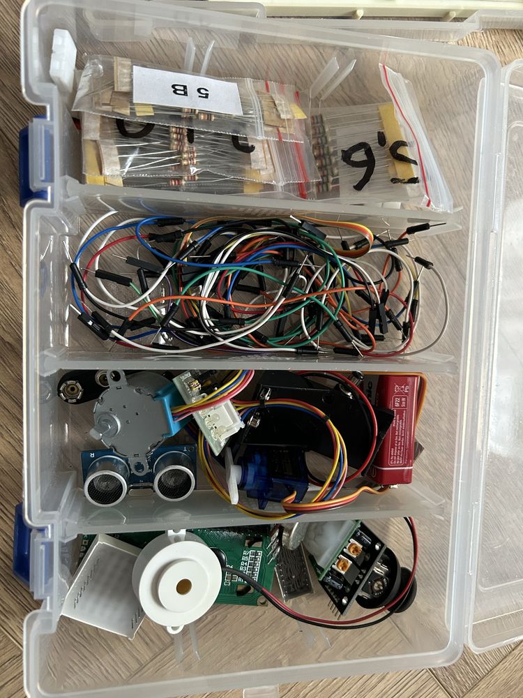 Zestaw Arduino + elektronika