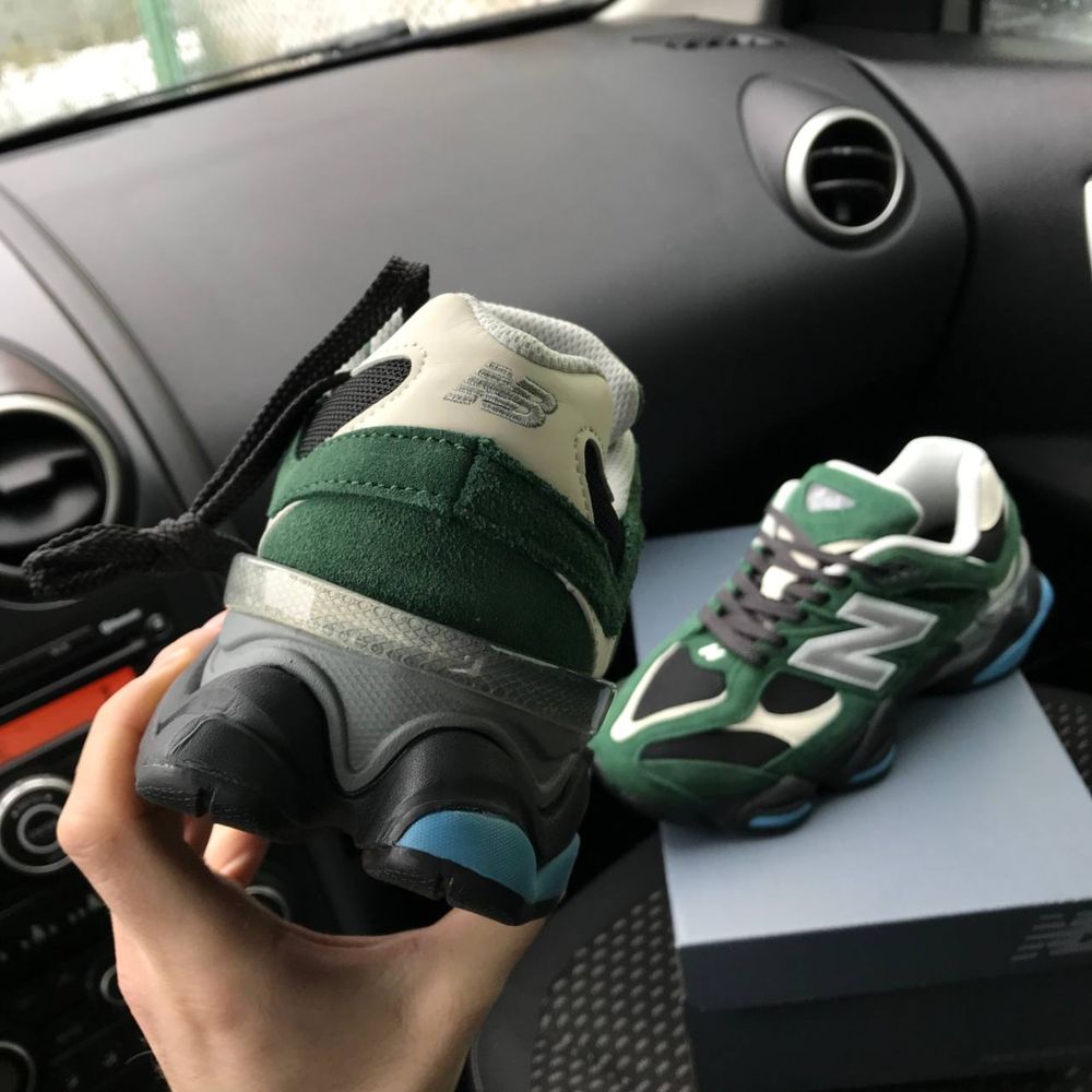 Чоловічі кросівки нюбеланс зелені New balance 9060 green замша