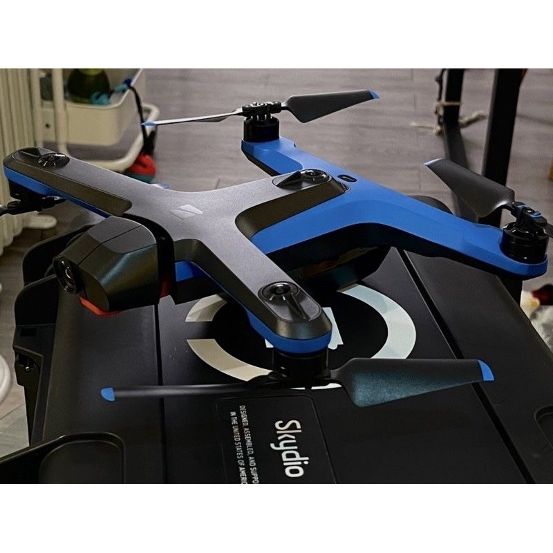 Skydio 2 - drone autonomo