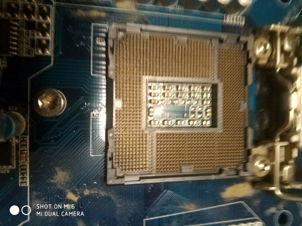 Материнська плата Gigabyte GA-Z77M/Intel i5 3570