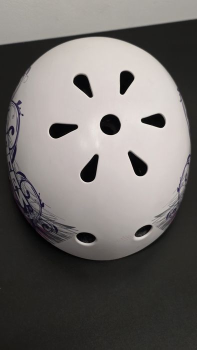 Kask na rower, rolki, hulajnoge