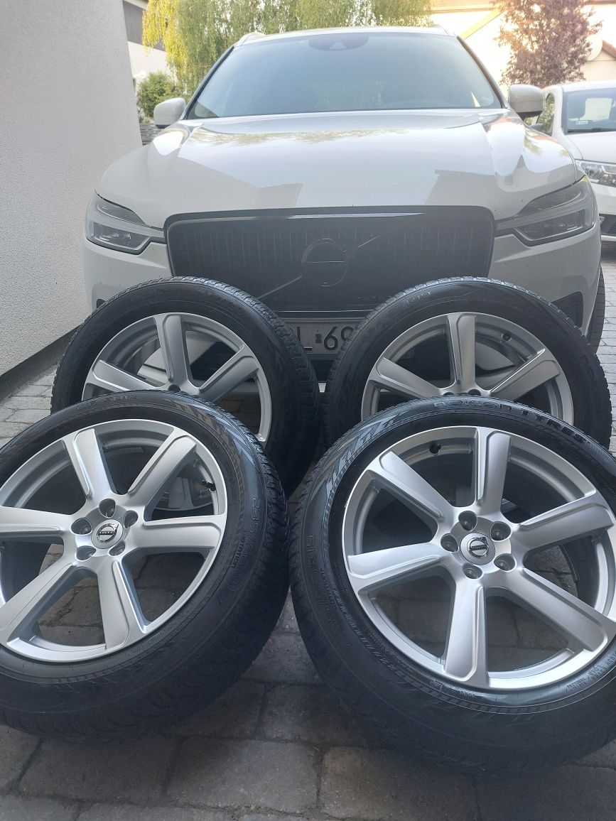 Felgi koła volvo jak nowe 19" 5x108
XC90,XC60,XC40,V40,V60,V70,V90