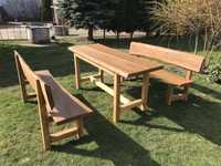 Zestaw mebli ogrodowych, stół i dwie ławki