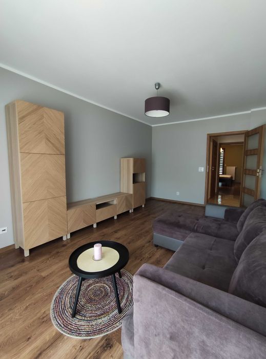 Dwa osobne pokoje, duża kuchnia, ul. Osobowicka