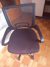 Fotel czarny używany