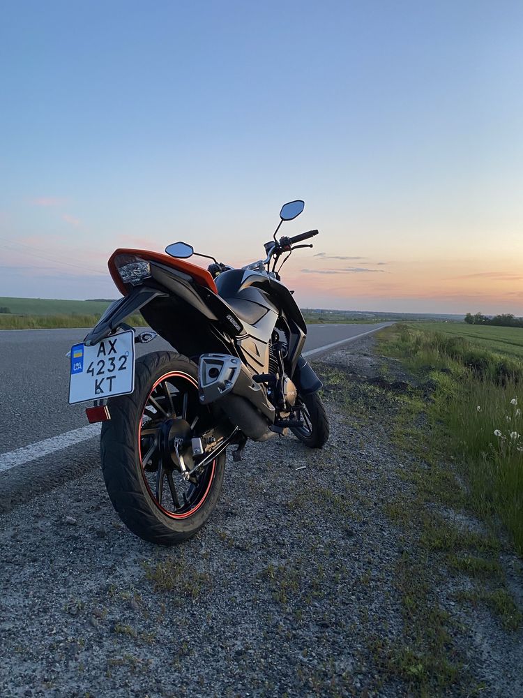 Продам Spark sp28-r