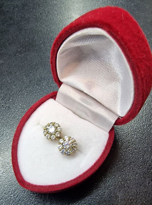 ZŁOTE kolczyki 8K pr.333 wkrętki kwiatuszki Komis Madej Sosnowiec