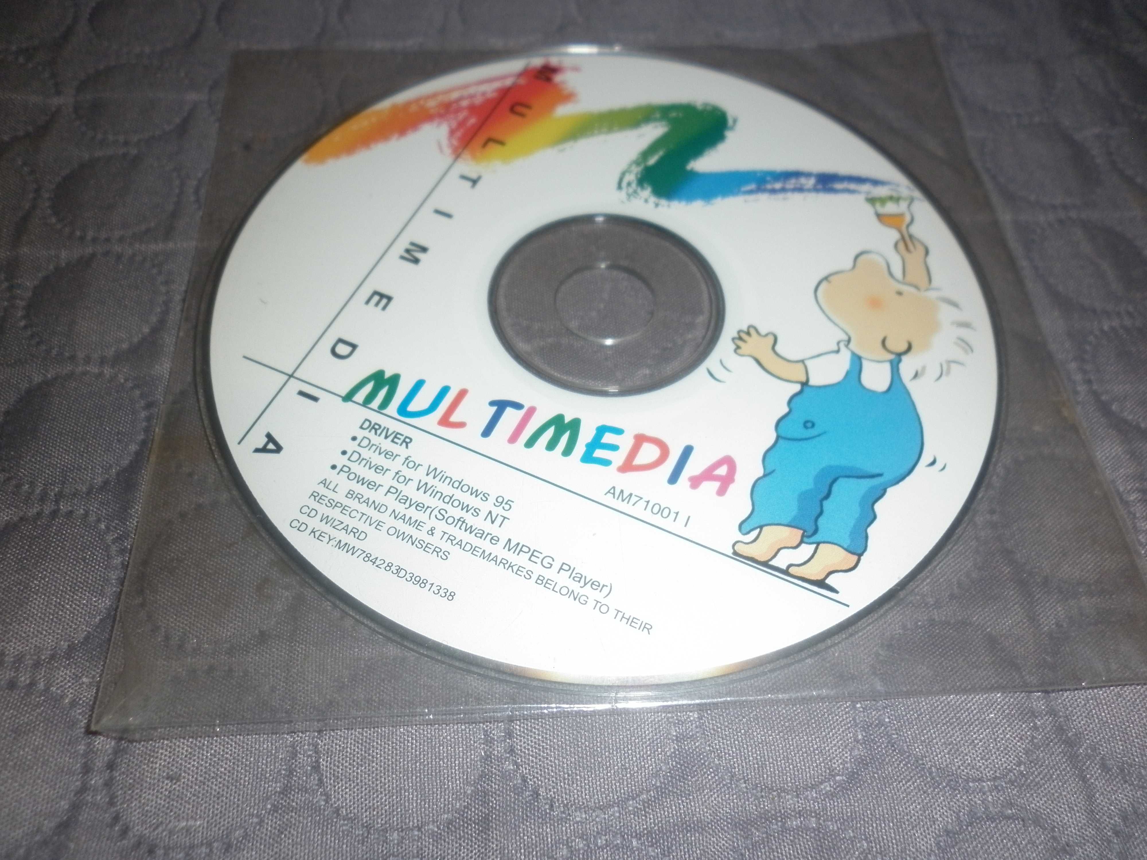 CD 8 płyt z programami multimedialnymi