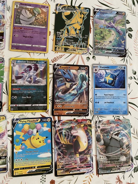 Karty pokemon stan bardzo dobry