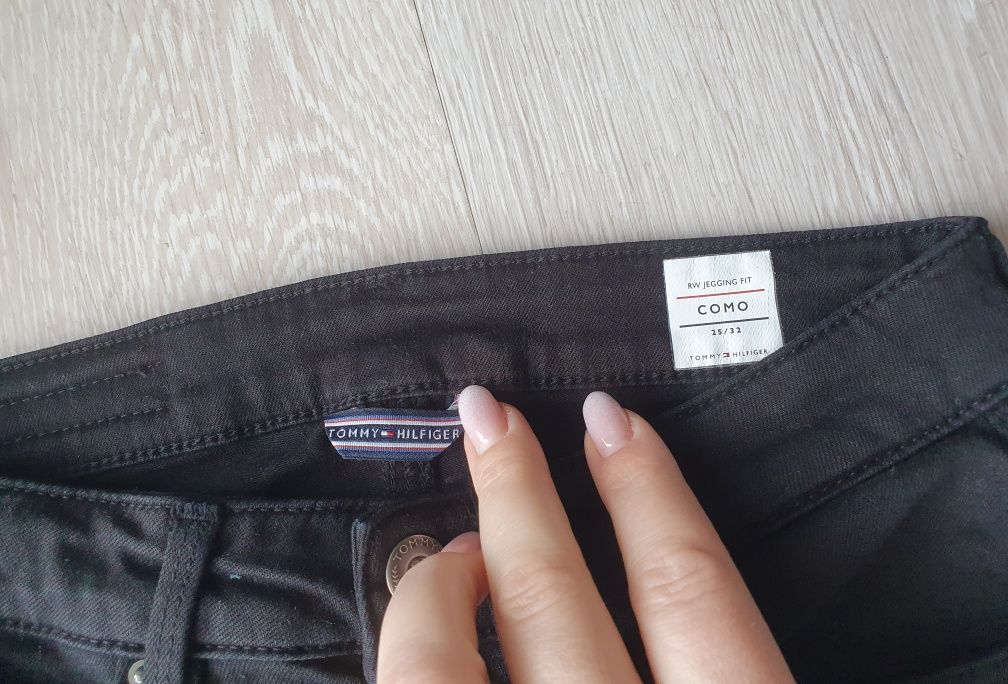 Czarne jeansy spodnie skinny Tommy Hilfiger Como Rw Jegging Fit XS 34