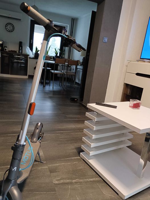Hulajnoga elektryczna motus Scotty 10