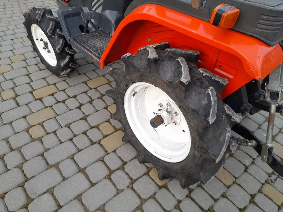 Трактор японський Kubota Aste A14 4х4 Кубота