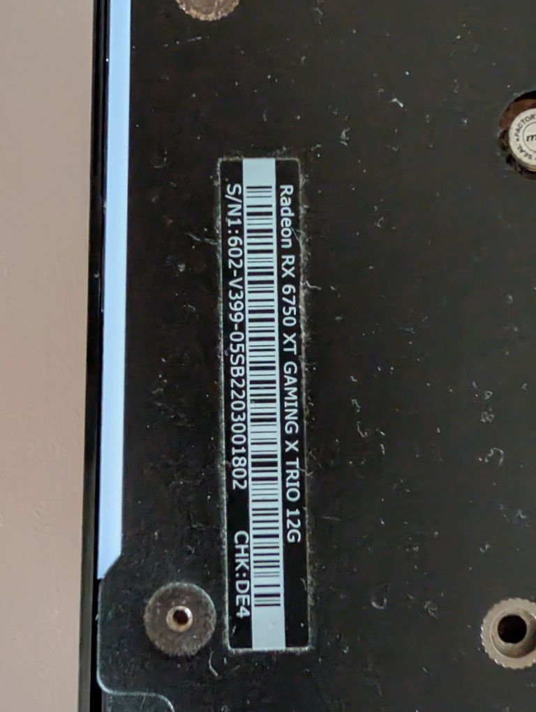 MSI RX 6750 XTGaming Trio 12GB jak 6700 / 6800