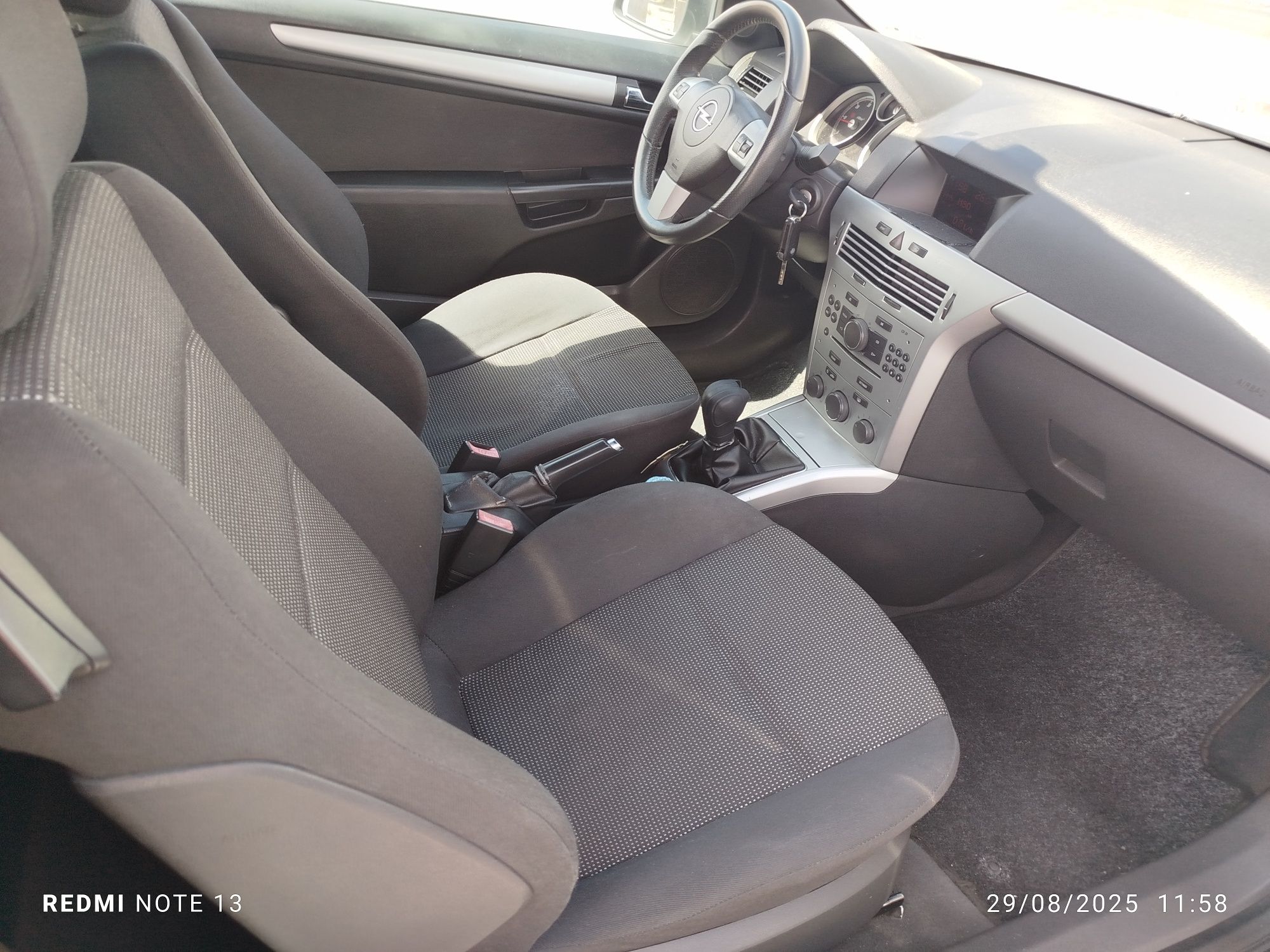 Opel Astra Comercial 1,9 CDTIGTC  150 Cv's Sport M6 3799