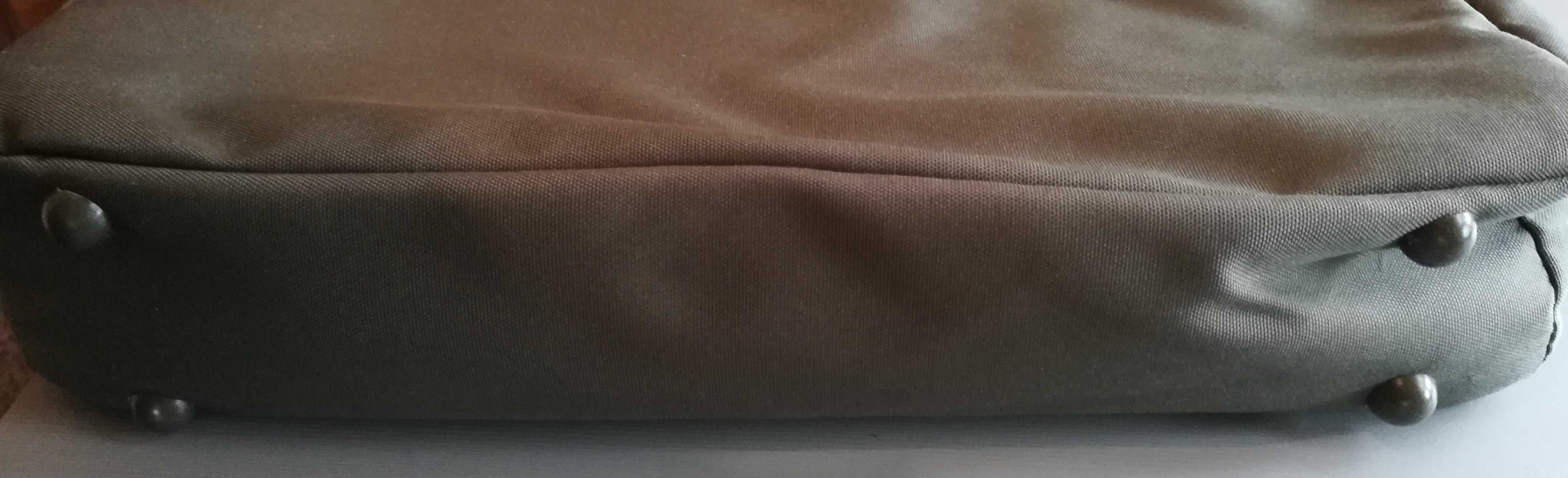 torba na ramię na laptop do szkoły na uczelnię pojemna stan bdb