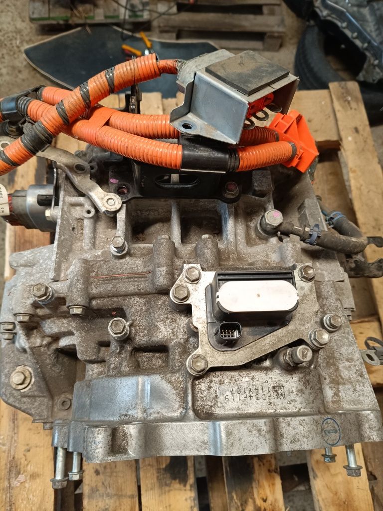 Skrzynia biegów Toyota Yaris III 1.5 Hybryda 1LM