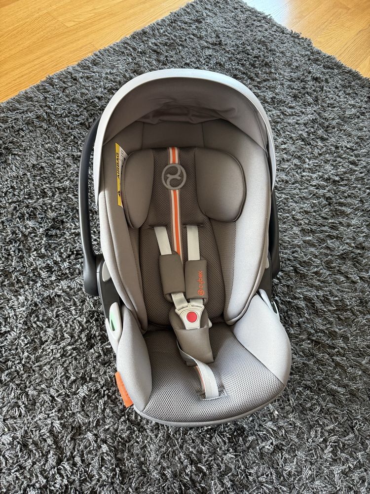 Cybex Cloud G i-Size PLUS
