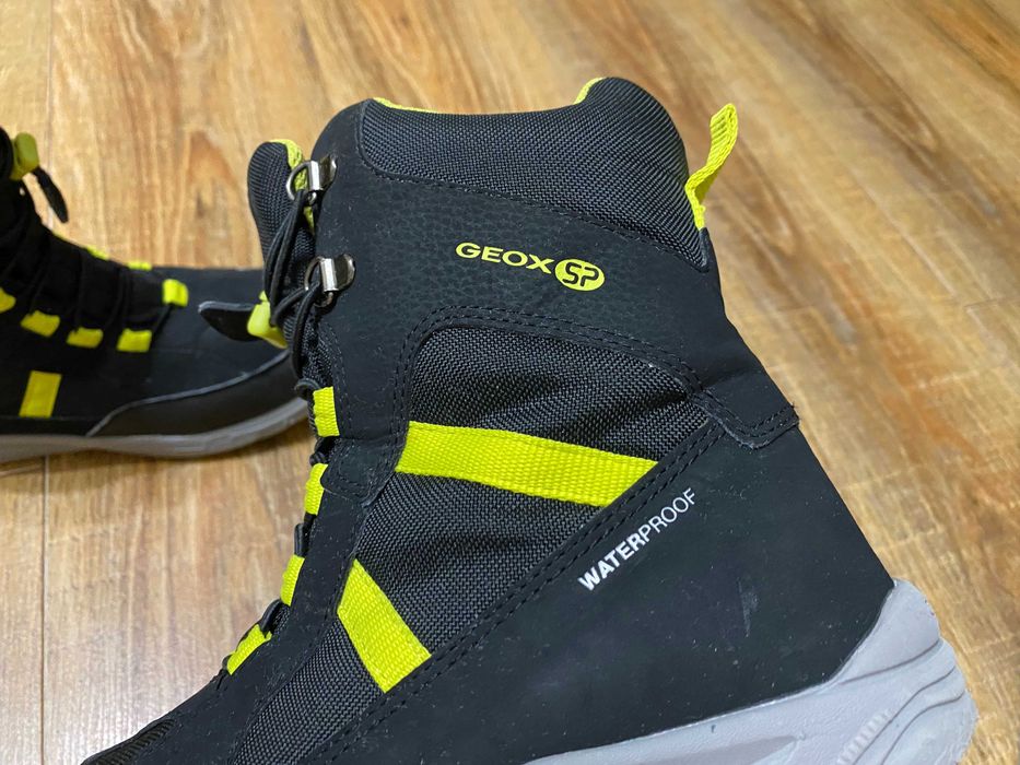 Ботинки зимние термо сапожки детские черевики на мальчика Geox р.36