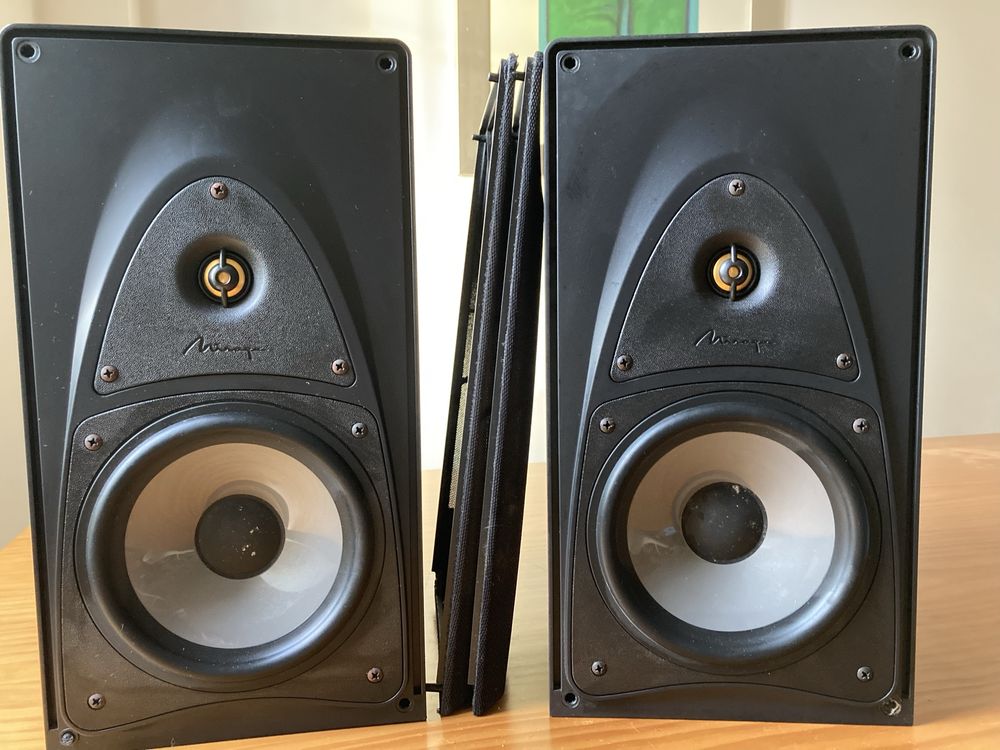 Colunas Mirage FRX- 3B -1 pretas