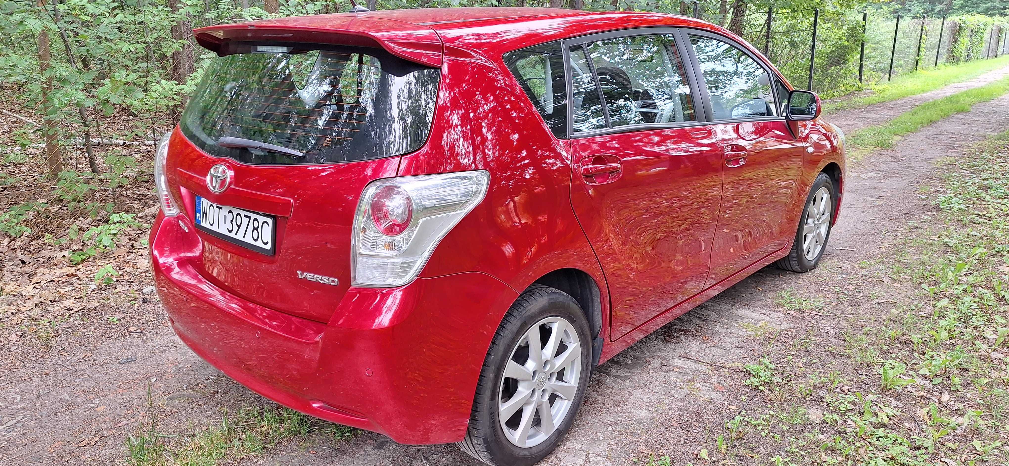 TOYOTA VERSO 1.8 147km/AUTOMAT/Xenon/Keyless/114000km/Panorama/WEBASTO