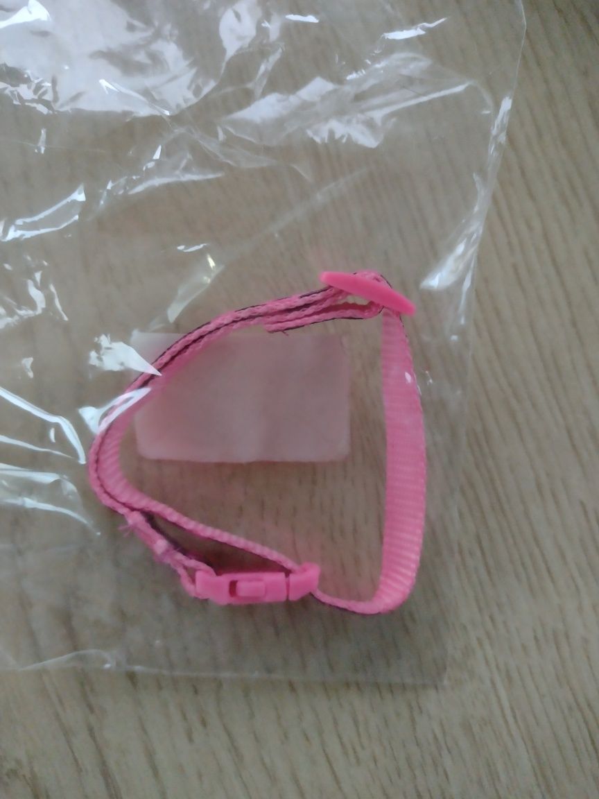 Zestaw dla kota, szczotka, rękawica, obroża, dwa kocyki