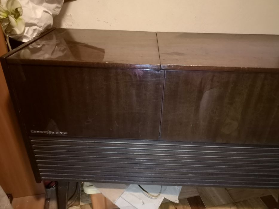 Radio- giradiscos Loewe Opta