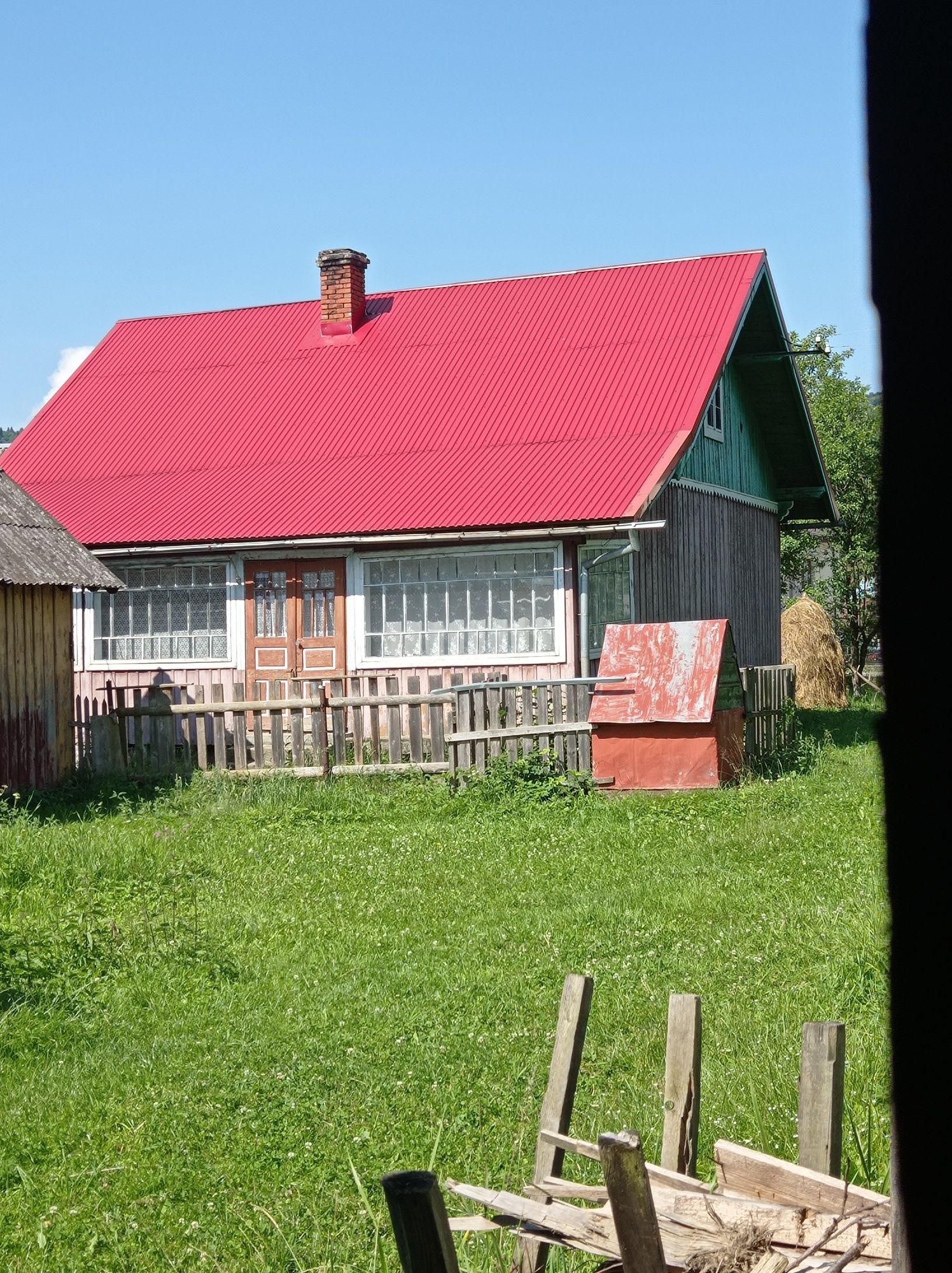 Продається будинок в Карпатах