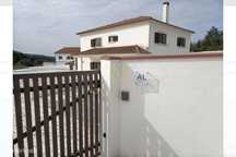 Excelente Moradia T6 - Alcanede-Santarém - Licença de Alojamento Local
