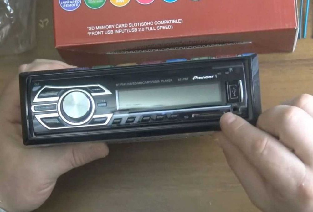 Стерео магнитола с пультом автомагнитола Pioneer 6317