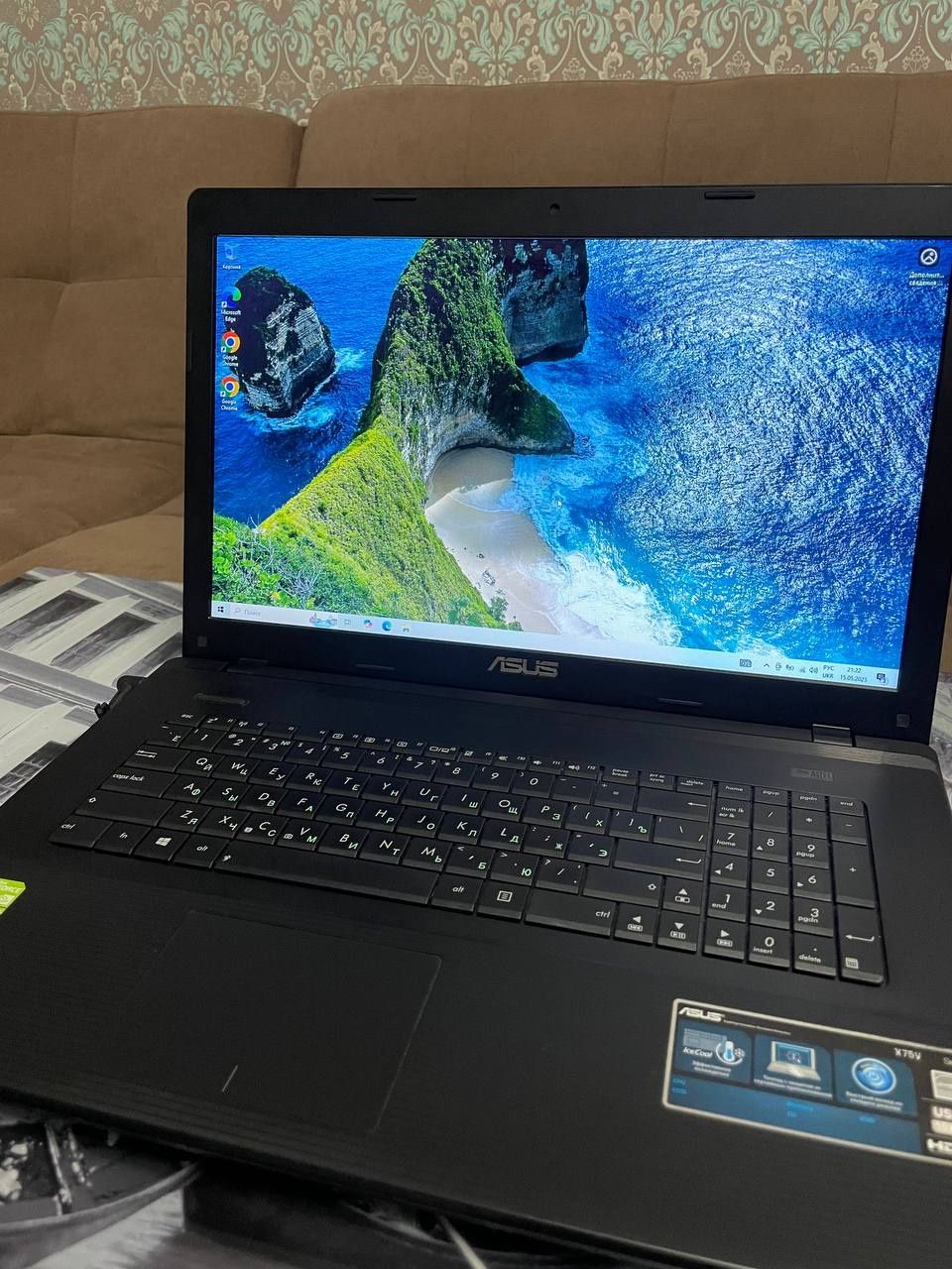 Ноутбук Asus / 17.3" / Intel Core i3-3120M / 6 GB DDR3 / 500 GB HDD