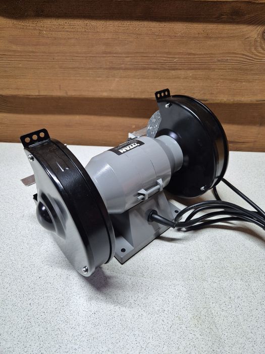 Titan Szlifierka Stołowa 150w