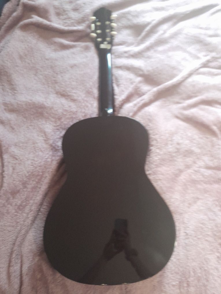 Gitara klasyczna 4/4 + futerał