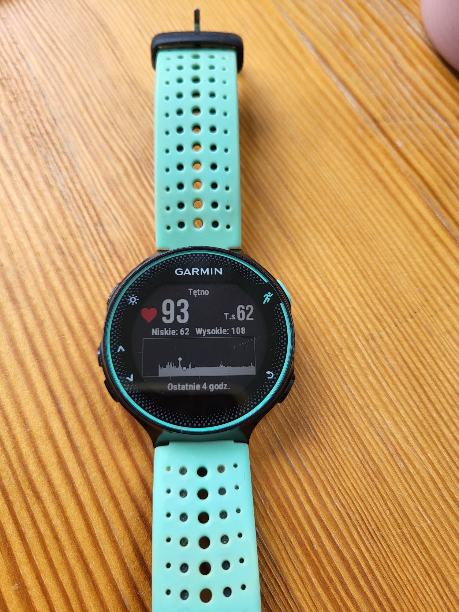 Garmin Forerunner 235