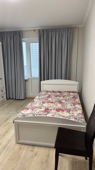 Оренда 2-кімнатна квартира Позняки, Осокорки, Урлівська,38, River Mall