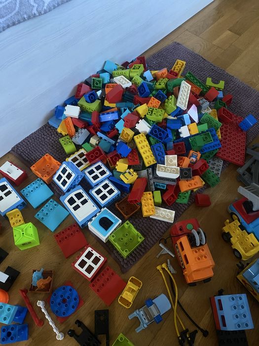 Lego duplo більше 4 х наборів