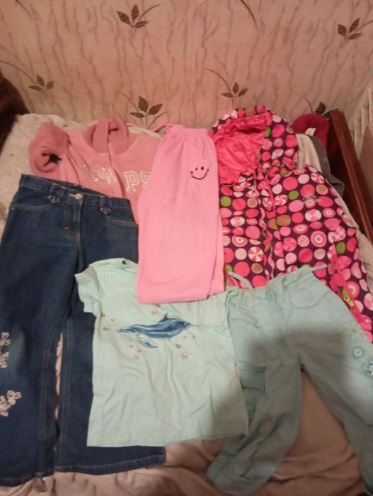 Одяг і взуття тна дівчинку, великим пакетом