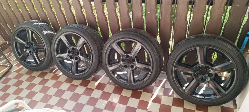 Komplet zimowy – opony 205/45 R17 z felgami