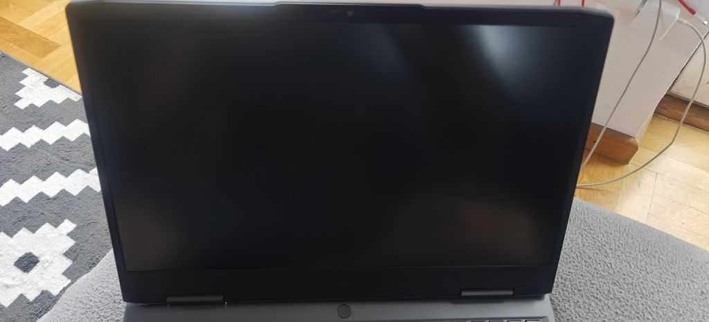 Laptop Lenovo LOQ 15IRH8