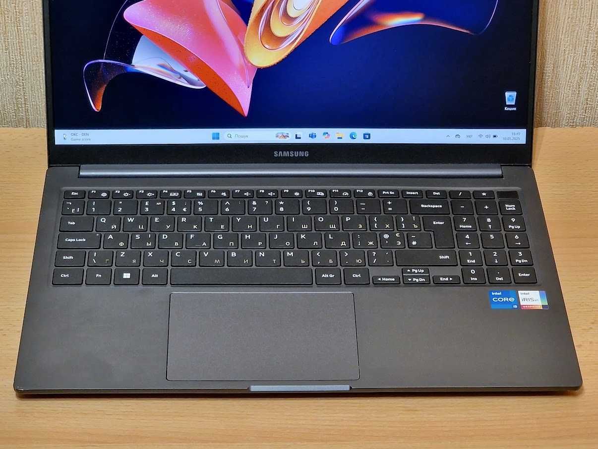 Ноутбук Samsung Galaxy Book 2 Intel Core i5-1235U SSD Батарея 14 годин