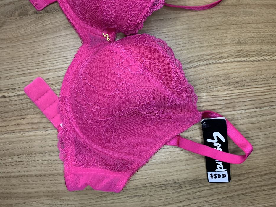 Biustonosz nowy 34DD 75E brytyjskiej firmy Gossard