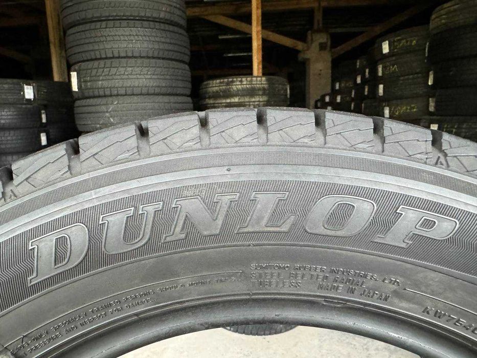 Шини зимові 225/60 R17 DUNLOP WINTER MAXX SJ8 8mm