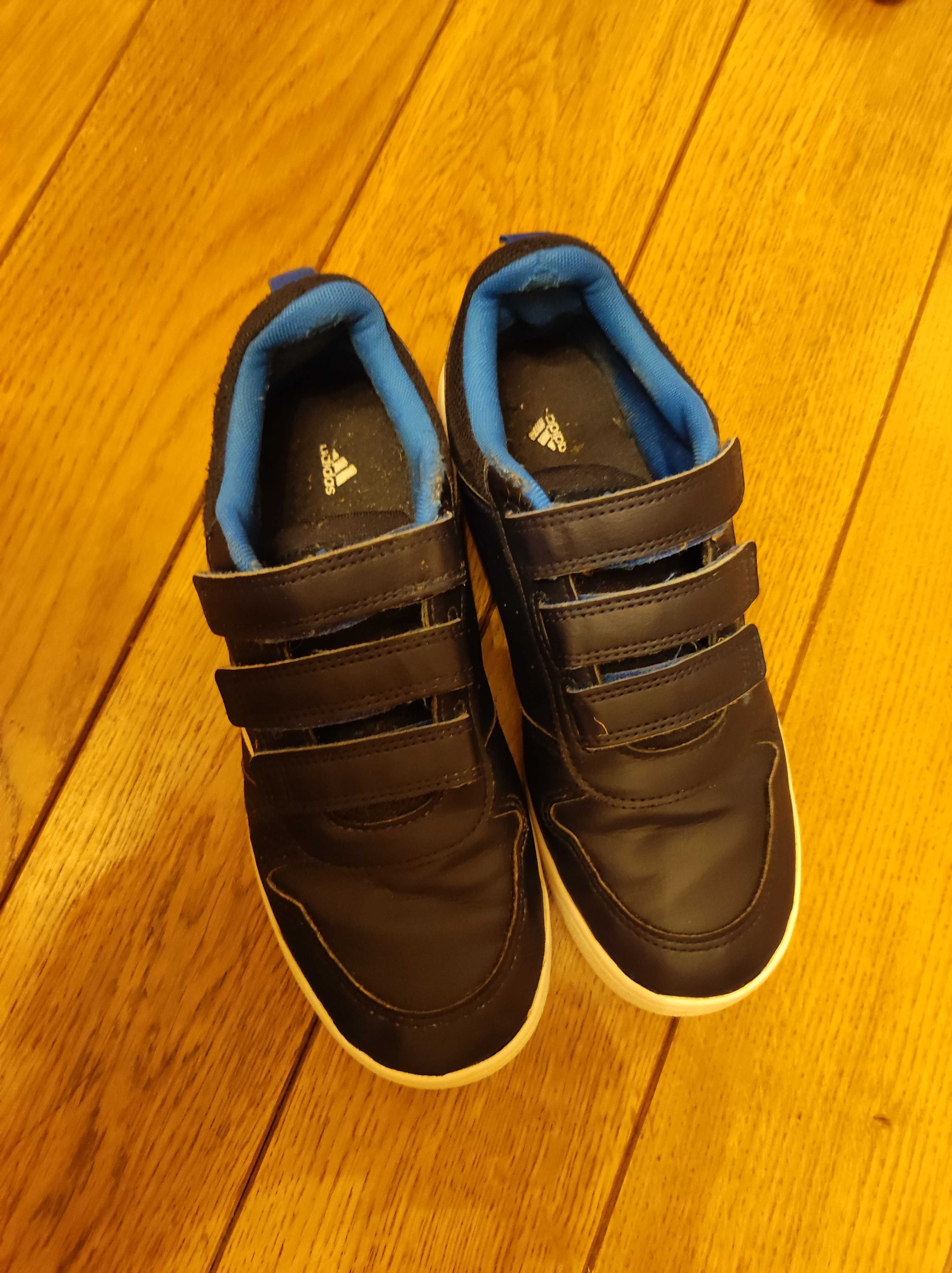 Buty sportowe adidas granatowe dla chłopca rozmiar 38