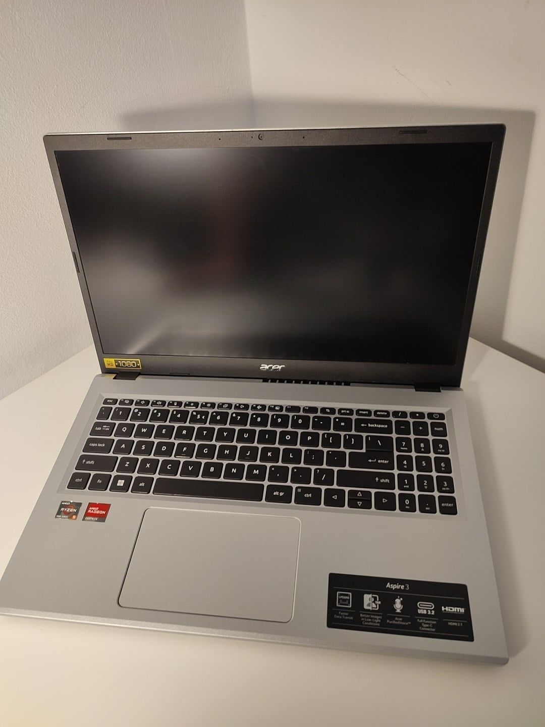 Laptop Acer Aspire 3 R5-7520U/16GB/512 IPS