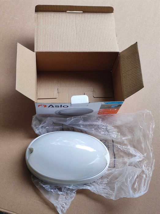 Plafon candeeiro aplique oval parede exterior branco opalino (novo)