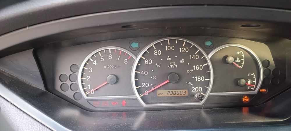 Продам Kia Carens, 1,6 газ/бензин