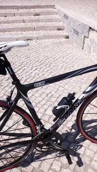 Bicicleta GIANT carbono