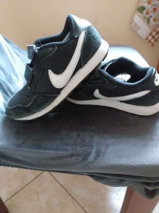 BUTY rozmiar30puma Nike fs adidas