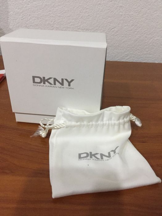 Pulseira DKNY nova