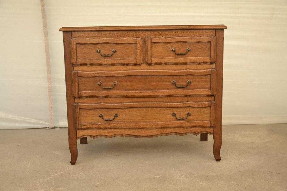 komoda z szufladami na giętych nogach